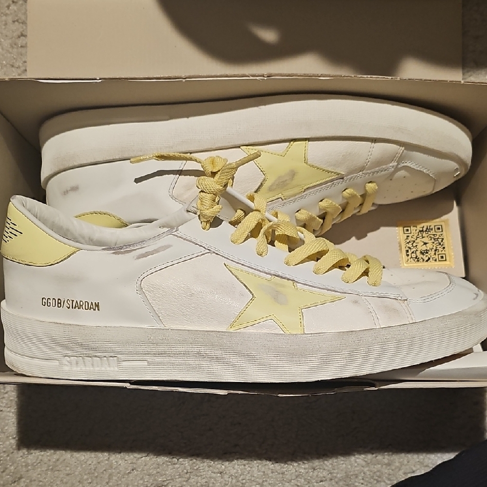 Golden Goose White and Yellow Stardan Sneakers